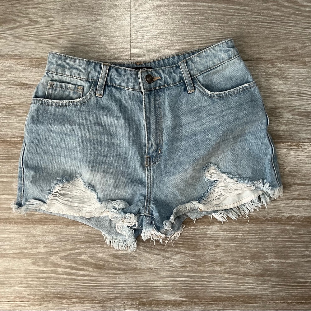 Fashion Nova Distressed Denim Shorts Size Medium (7)